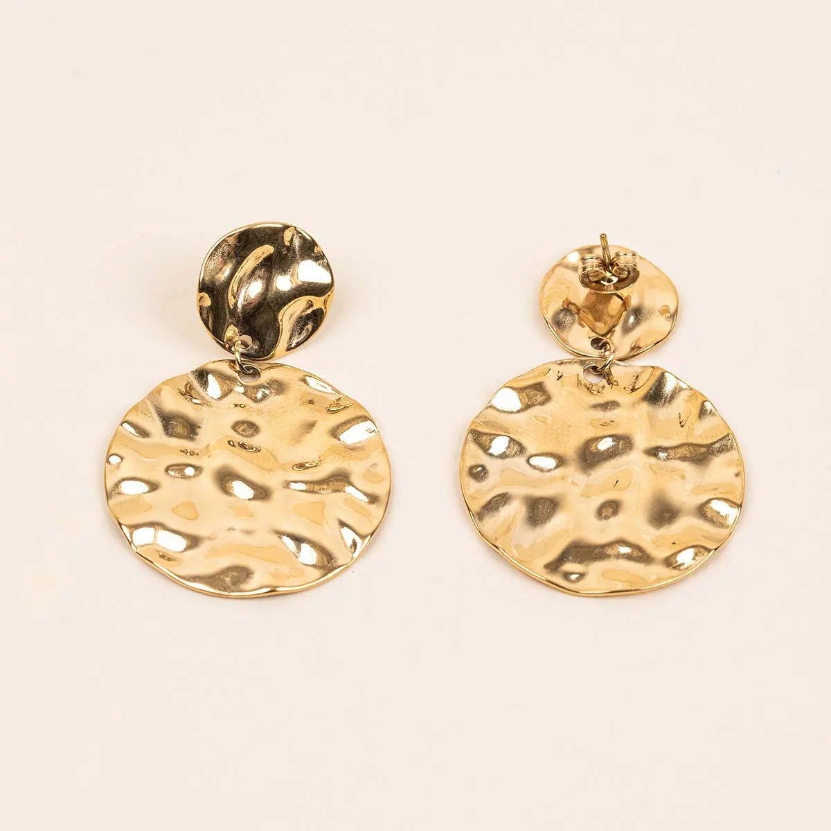 Boucles d'oreilles martelées - Diane - Acier doré