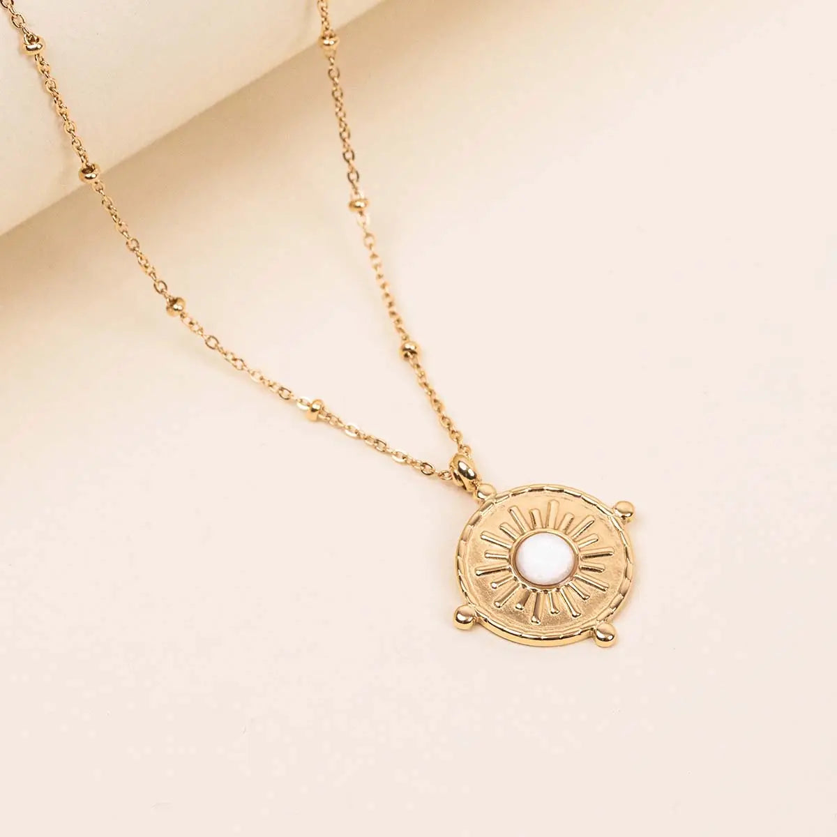 Collier pendentif céleste - Iris - Acier doré