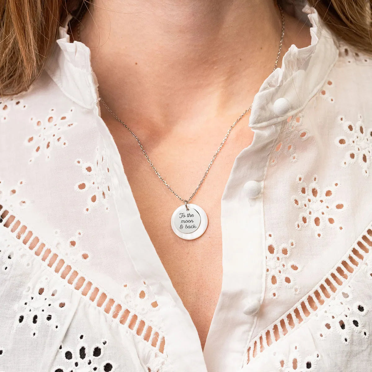 Collier nacre et médaille à personnaliser - Acier