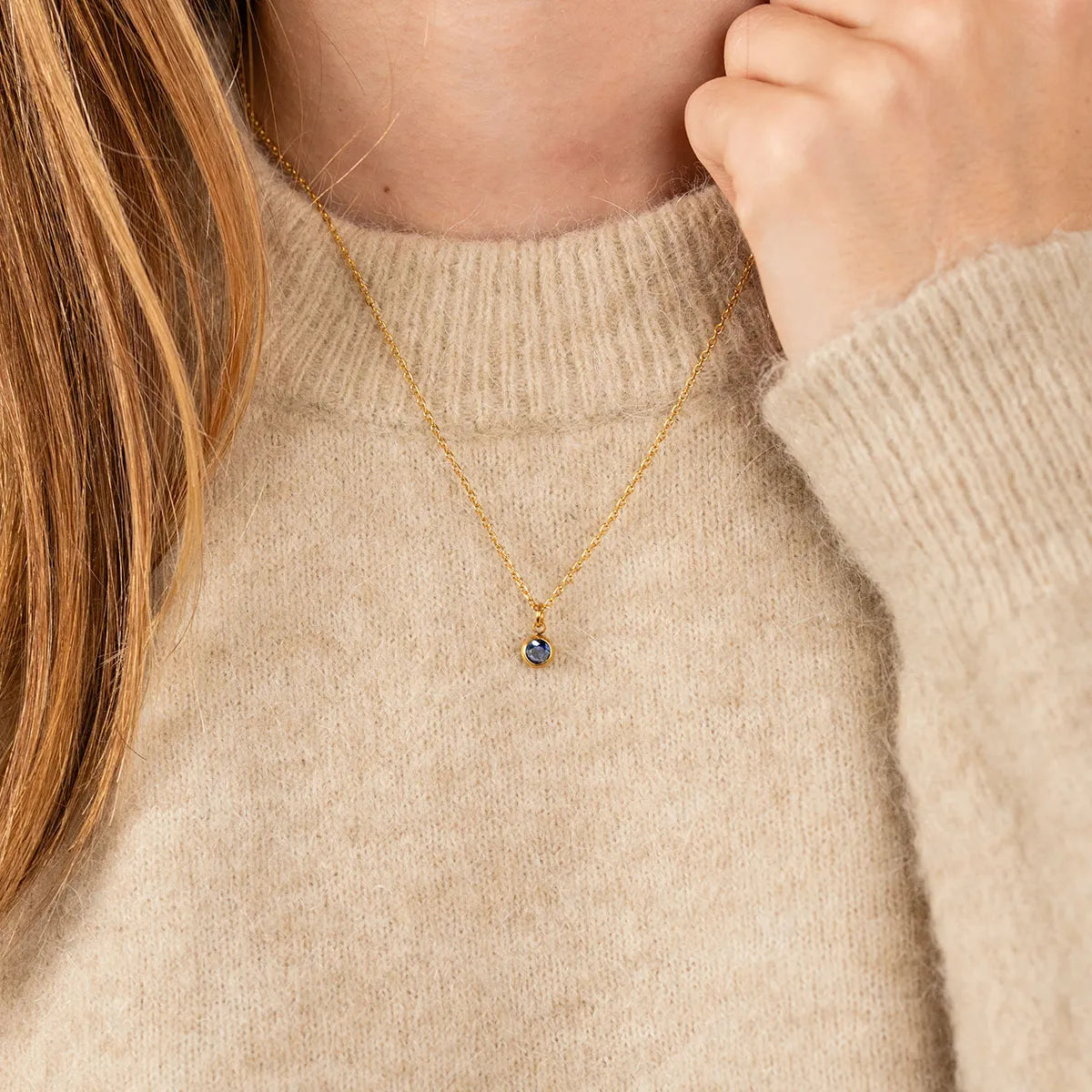 Collier avec pierre de naissance - Doré