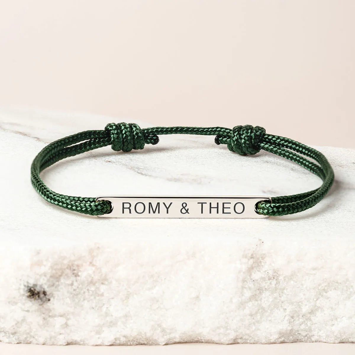 Bracelet femme cordon barre à personnaliser - Acier