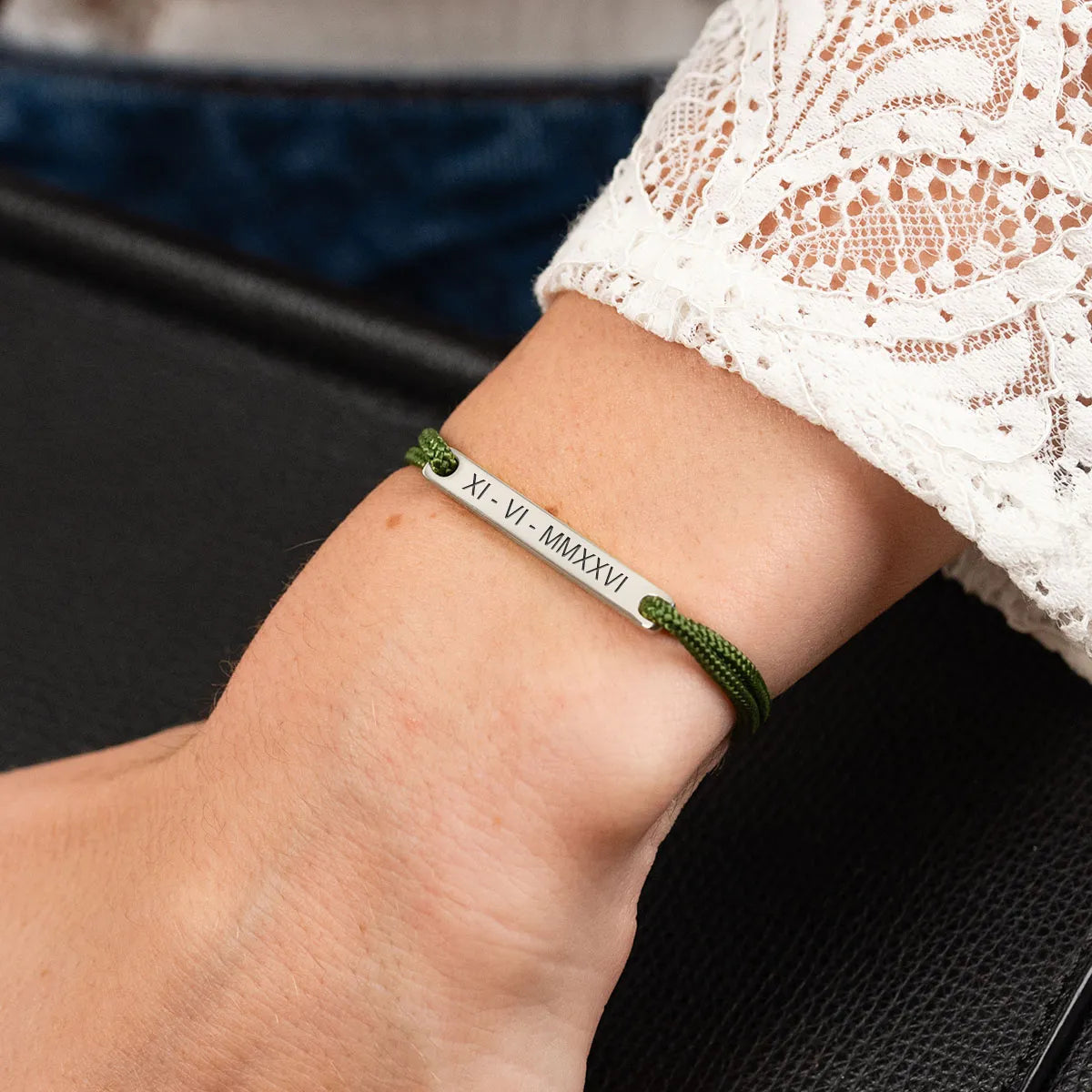 Bracelet femme cordon barre à personnaliser - Acier
