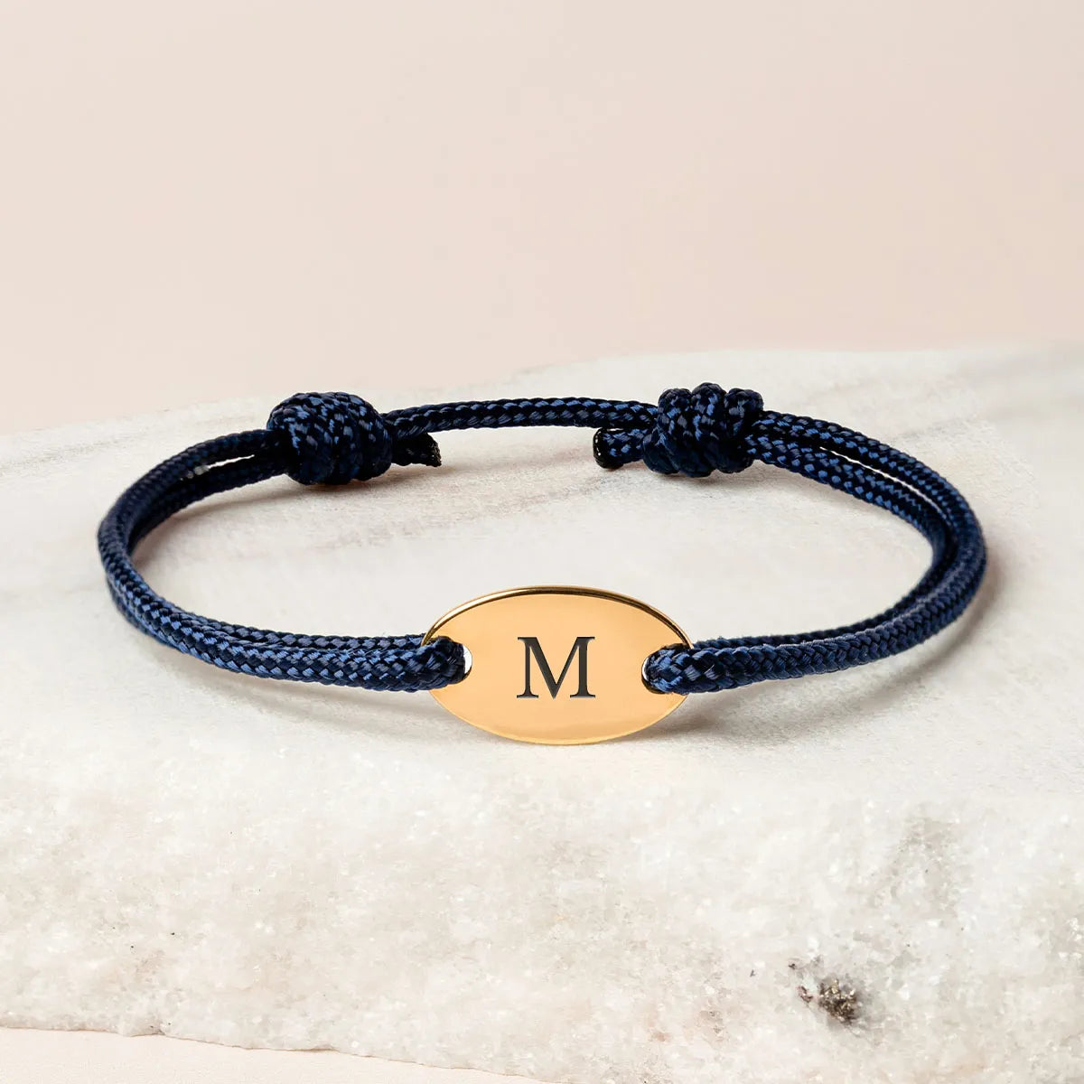 Bracelet femme cordon médaille ovale à personnaliser - Doré