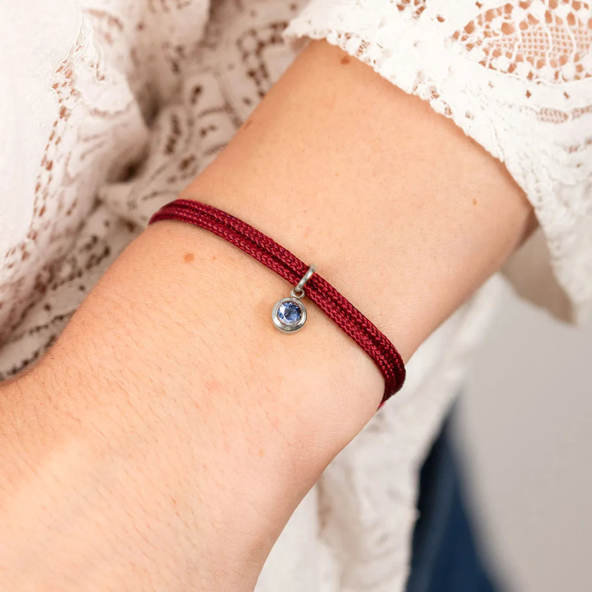 Bracelet femme cordon avec pierre de naissance - Acier