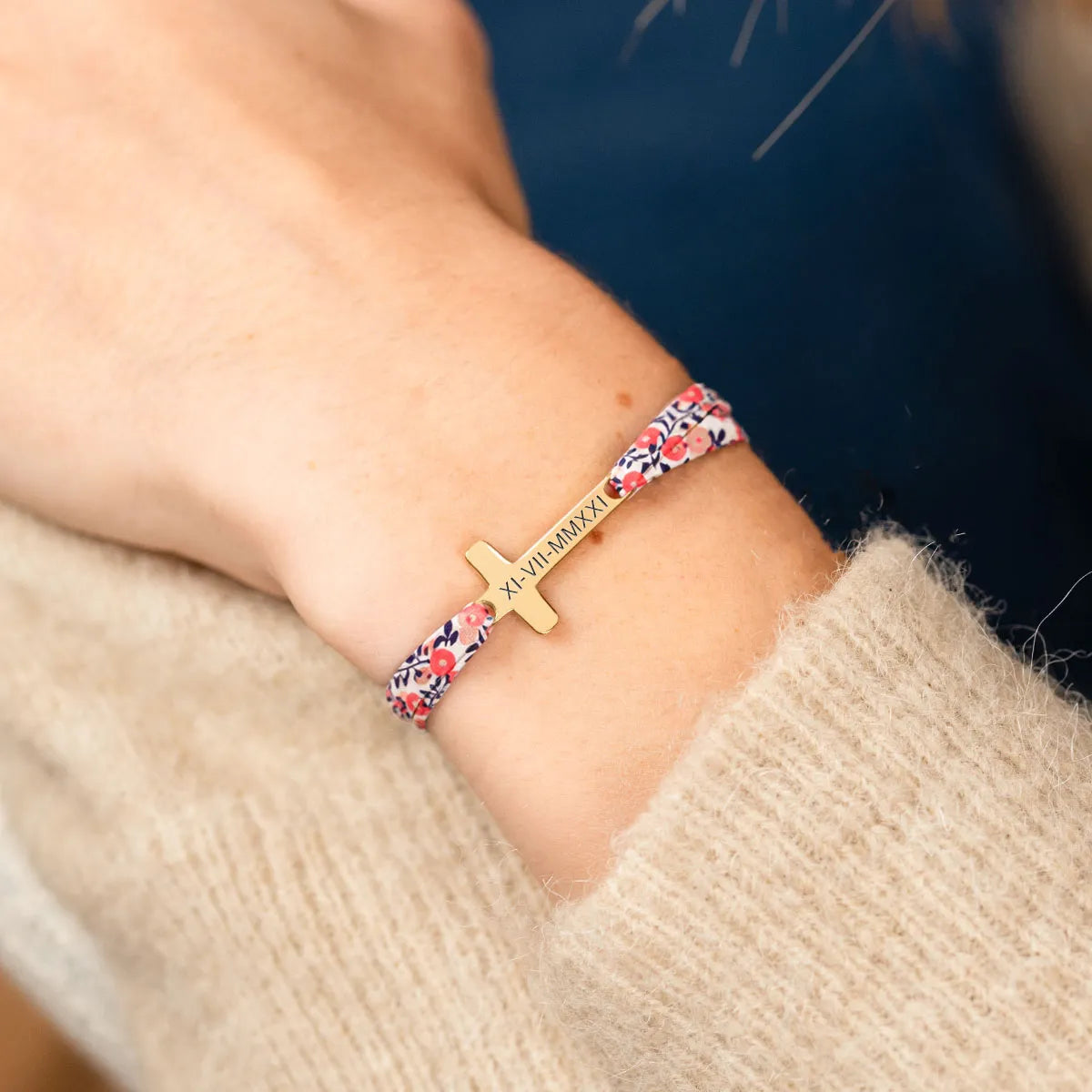 Bracelet Liberty croix à personnaliser - Doré