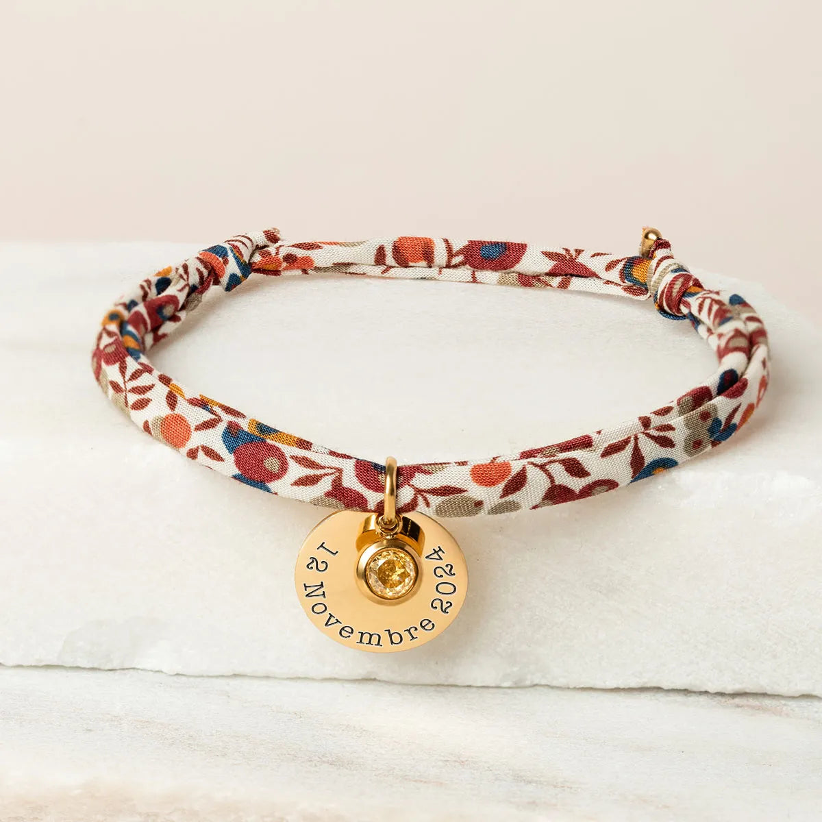 Bracelet Liberty médaille et pierre de naissance à personnaliser - Doré