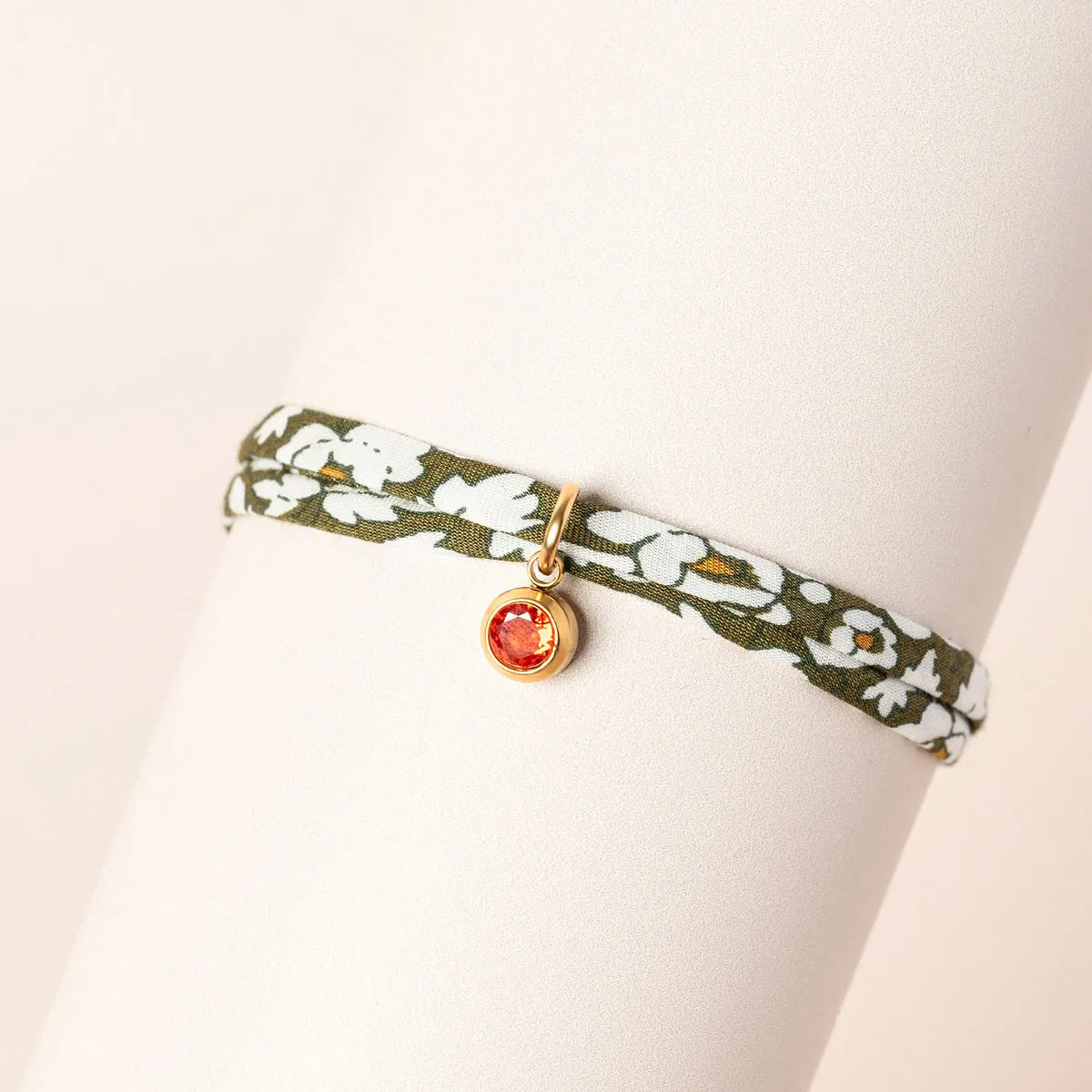 Bracelet Liberty et pierre de naissance - Doré